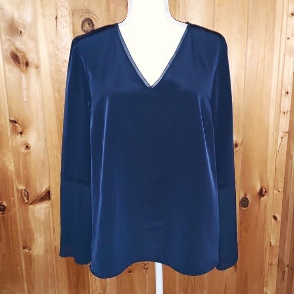 H by Halston blue blouse with pleated bell cuffs L - Picture 1 of 8